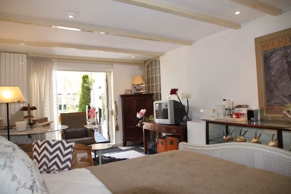 Romantisch Heiloo in Heiloo - Foto 1 van 40