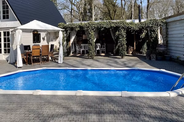 Botterlodge in Wateren - Foto 1 van 40