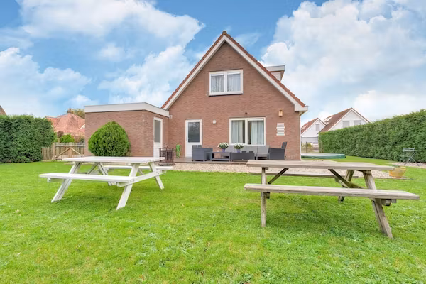 Zonnig Hosterwold in Zeewolde - Foto 1 van 40