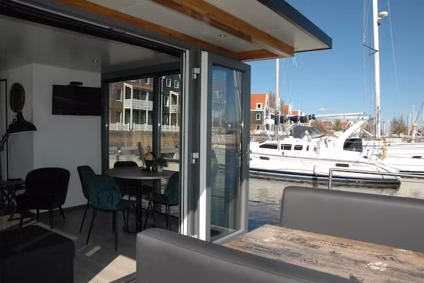 Boot Zonder Naam in Volendam - Foto 1 van 40