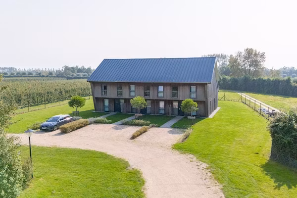 Vroondijk 2-Zeebloesempje in Vrouwenpolder - Foto 1 van 40