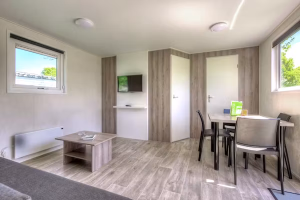 Vakantiepark Beach Resort 22 in Kamperland - Foto 2 van 40