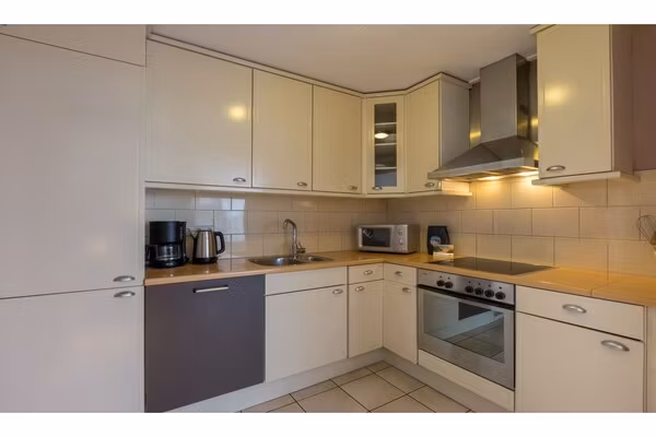 Appartement - Kon Emmaweg 6  beneden app in Vrouwenpolder - Foto 2 van 40