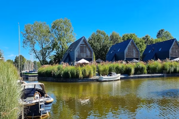 Watervilla Fiiftjin in Balk - Foto 1 van 40