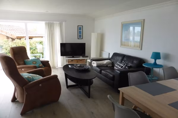 Recreatiepark Rhederlaagse Meren 3 in Lathum - Foto 1 van 40