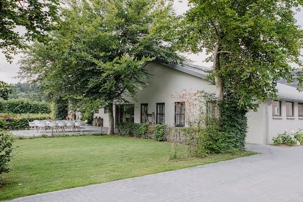 Dorpswoning De Volbloed in Leende - Foto 1 van 40