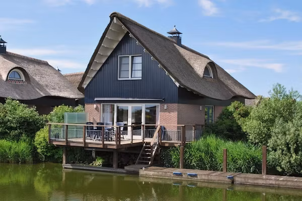 Beach Resort Makkum 33 in Makkum - Foto 1 van 40