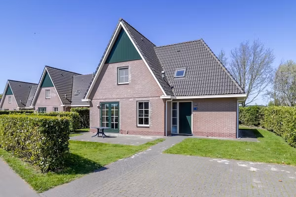 Beach Resort Makkum 31 in Makkum - Foto 1 van 40