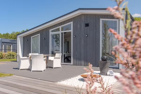 Water Resort Oosterschelde 76 in Wemeldinge - Foto 1 van 40