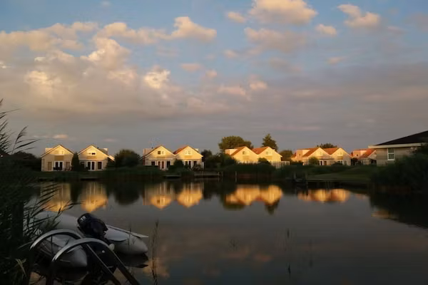 135817 in Makkum - Foto 2 van 25