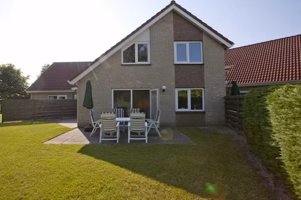 85283 in Ouddorp - Foto 1 van 27