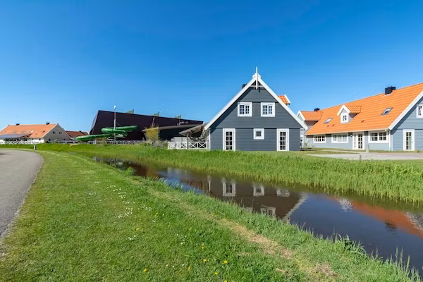 Ooghduyne 148 in Julianadorp aan Zee - Foto 1 van 25