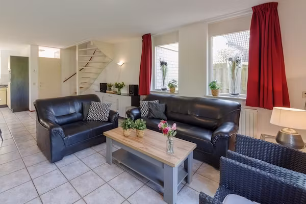 Villapark De Oesterbaai 75 in Wemeldinge - Foto 2 van 38