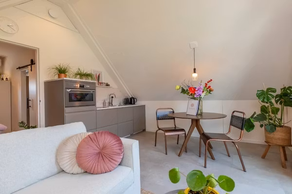 Appartement 'Bed by Al' - Hoofdstraat 16 a  Kortgene in kortgene - Foto 1 van 25