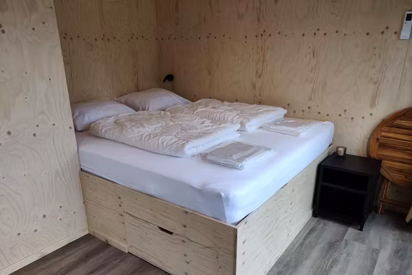 Wetland Cabin 2 persoons (op Boetiekpark de Kas, Scherpenzeel, Friesland) in Scherpenzeel (FR) - Foto 2 van 21