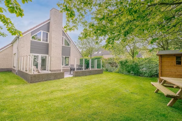 Kamperfoelie 37 in De Koog - Foto 1 van 12