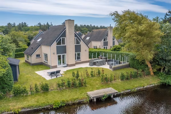 Kamperfoelie 67 in De Koog - Foto 1 van 20