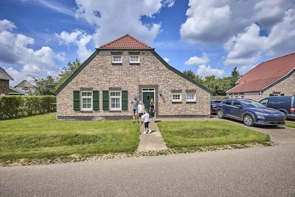 Buitenhof De Leistert 12 in Roggel - Foto 1 van 40