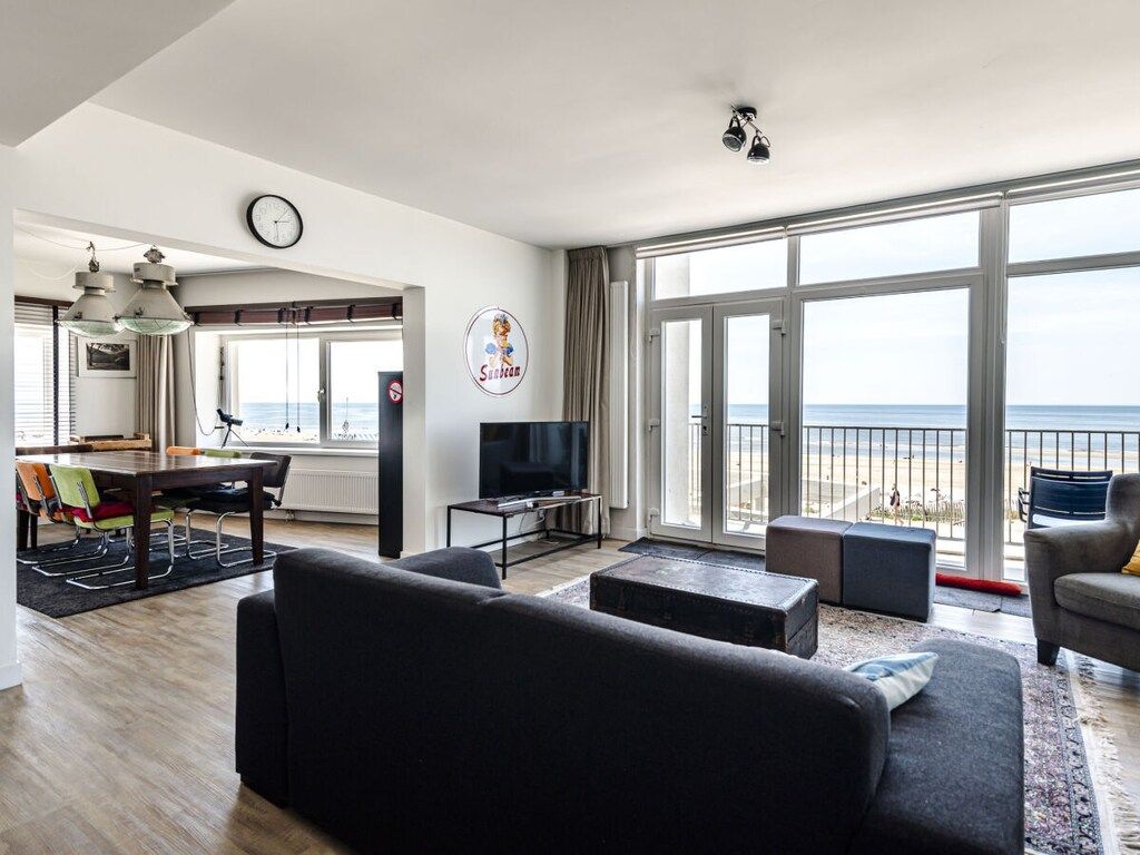 229128 in Zandvoort - Foto 2 van 37