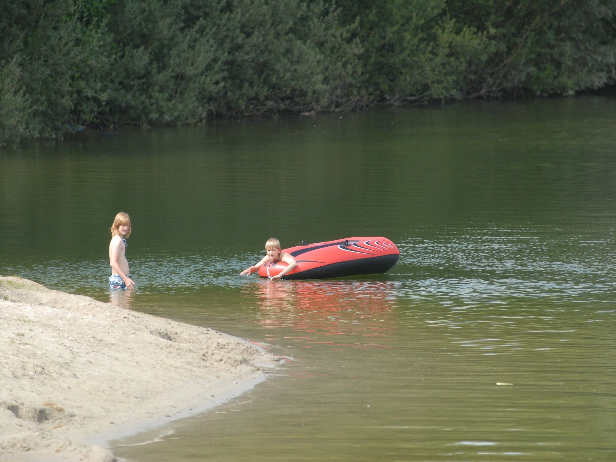Parkfaciliteiten bij Recreatiepark Tolplas 19 in Hoge Hexel