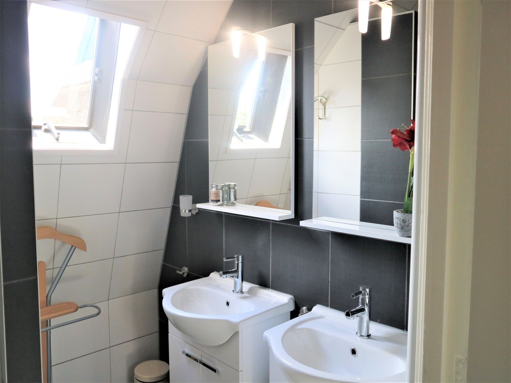 De badkamer van Logies Paal 4 Giethoorn – 3 persoons in Giethoorn
