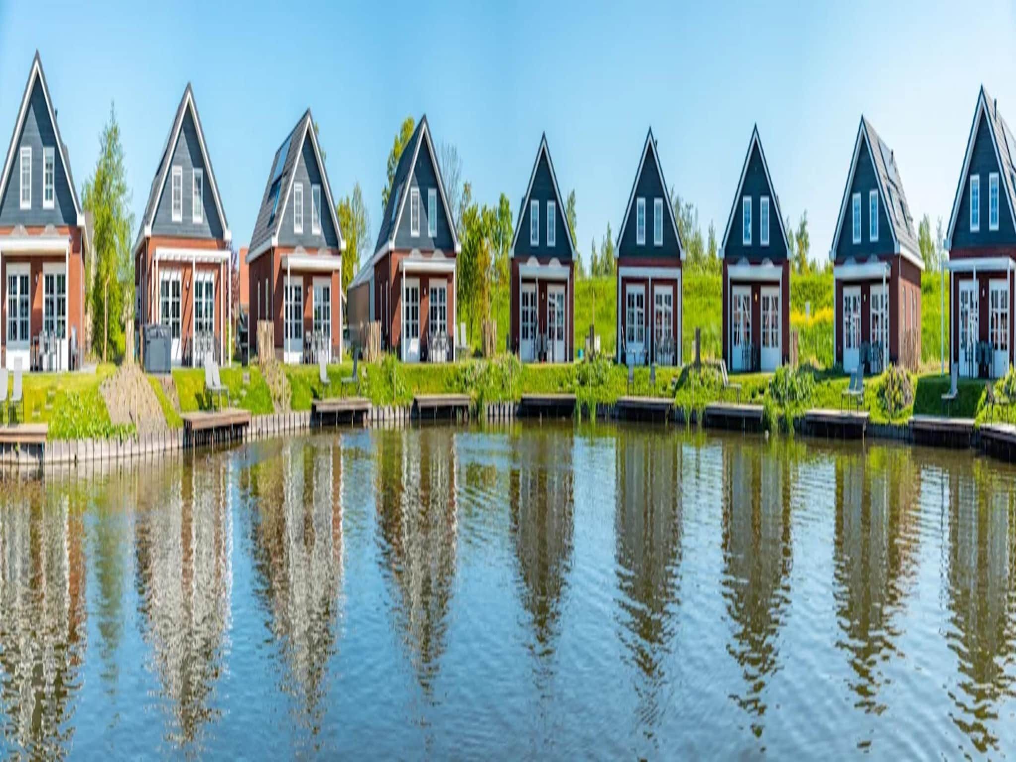 Parkfaciliteiten bij Watervilla 6 in Medemblik