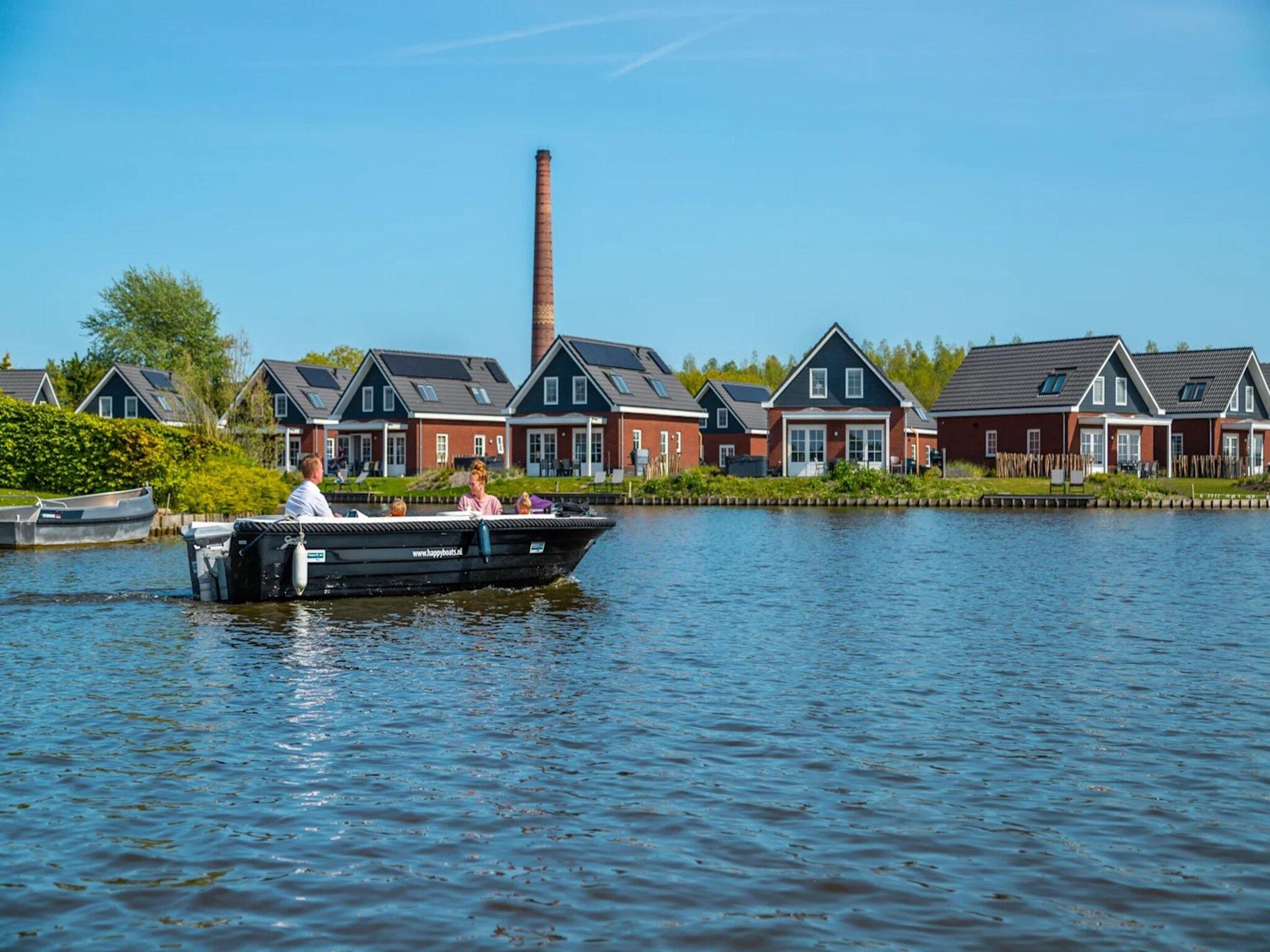 Parkfaciliteiten bij Watervilla Sauna 6 in Medemblik