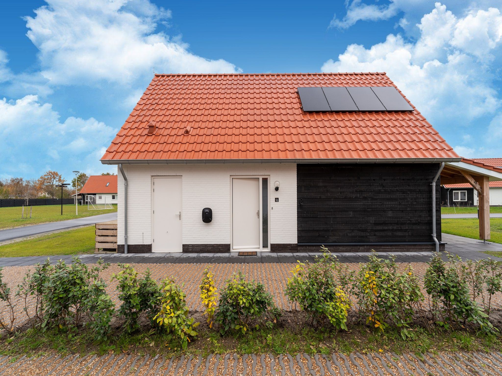 De tuin van De Botter Huis Nr 15 in Scherpenisse