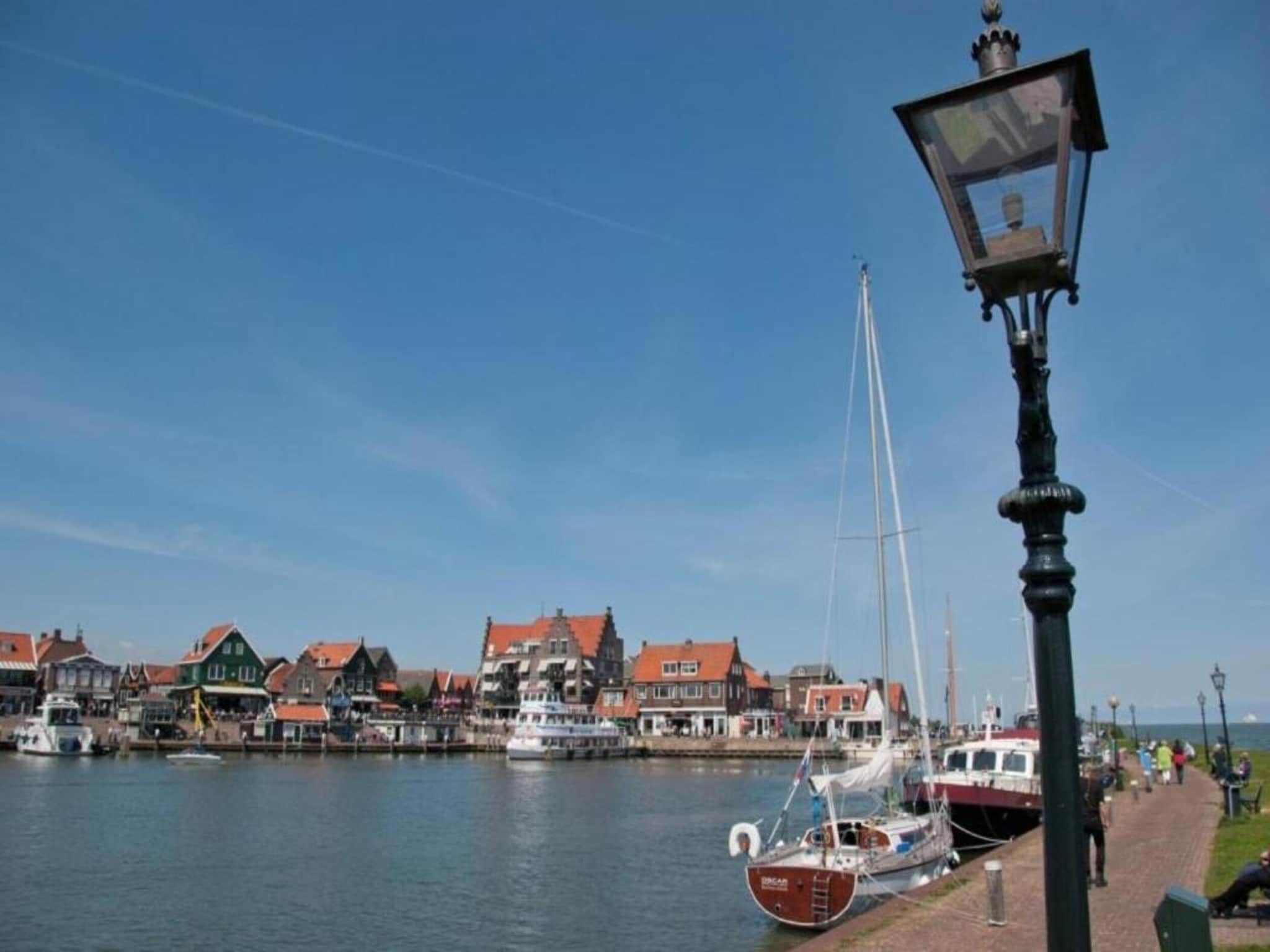Bermuda in Volendam - Foto 34 van 40