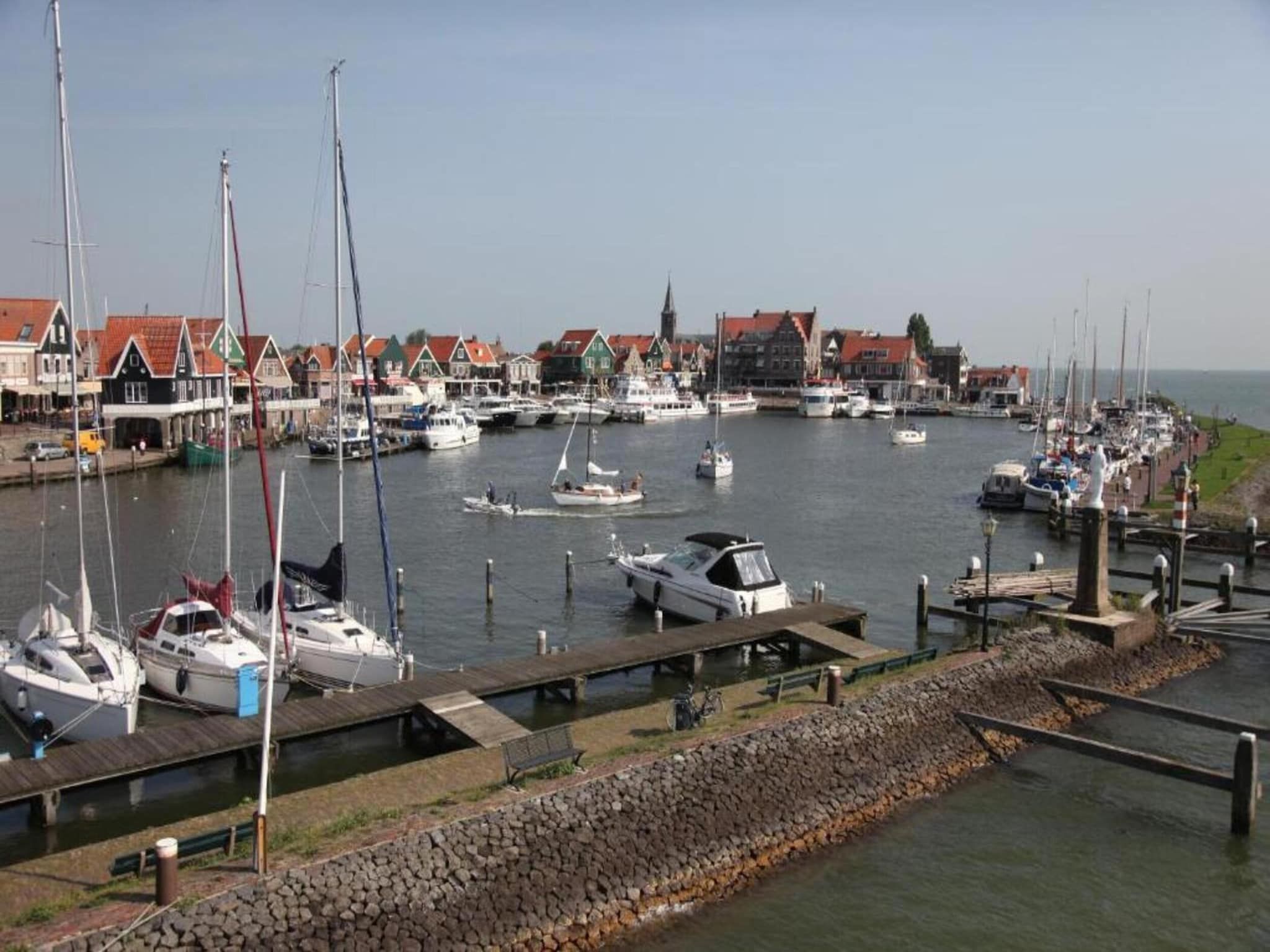 Bermuda in Volendam - Foto 33 van 40