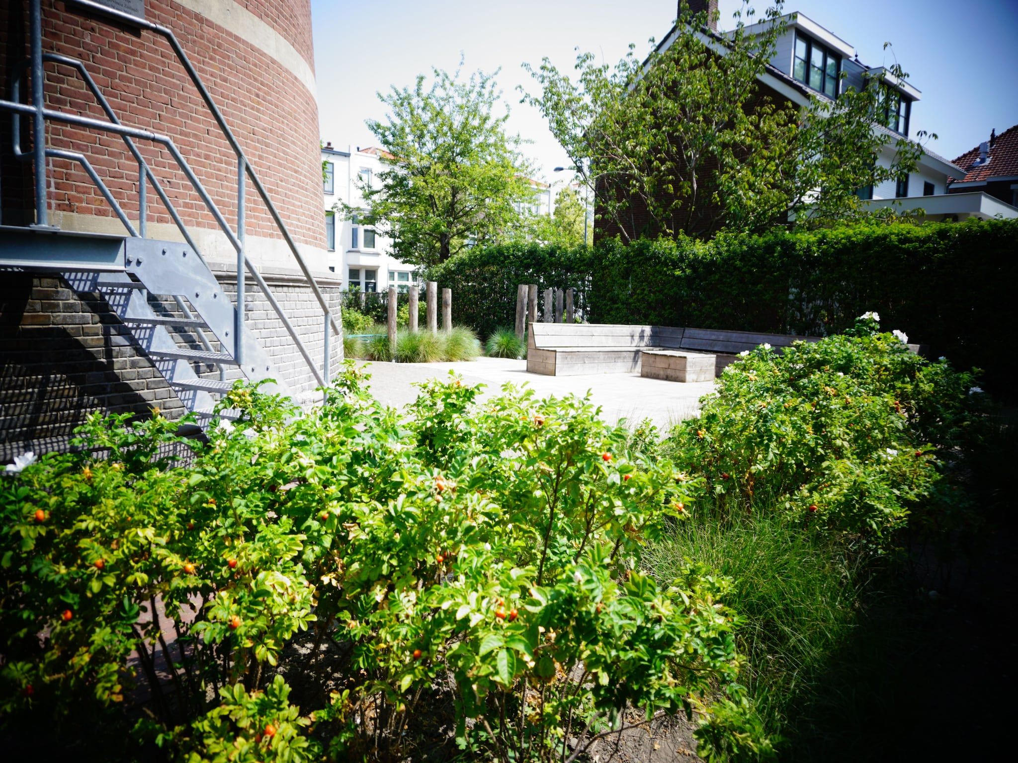 De tuin van Familiehuis Watertoren 8 pers in Vlissingen