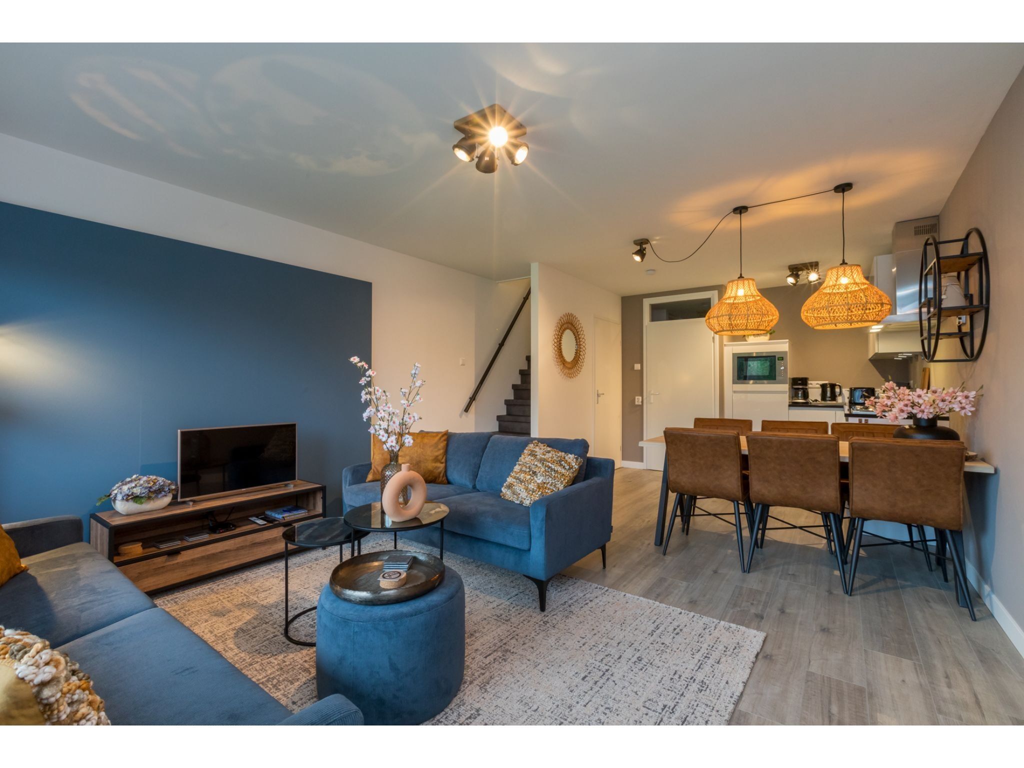 De woonkamer van Duinweg 18 in Zoutelande