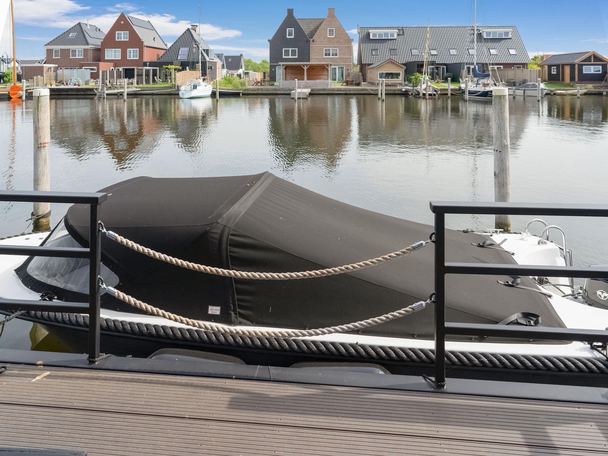De omgeving van Boat House Stavoren in Stavoren