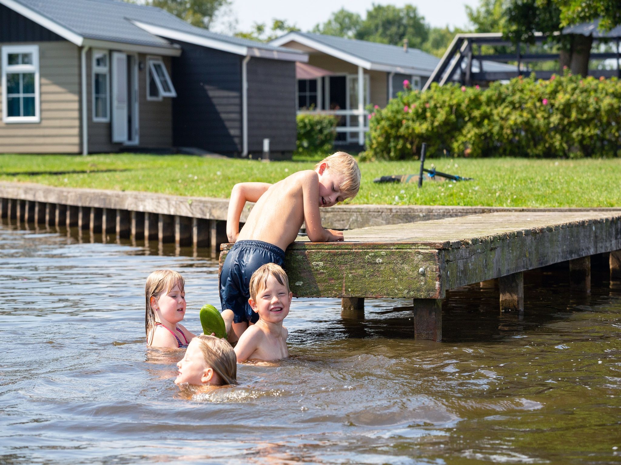 Parkfaciliteiten bij Vakantiepark Giethoorn 9 in Giethoorn