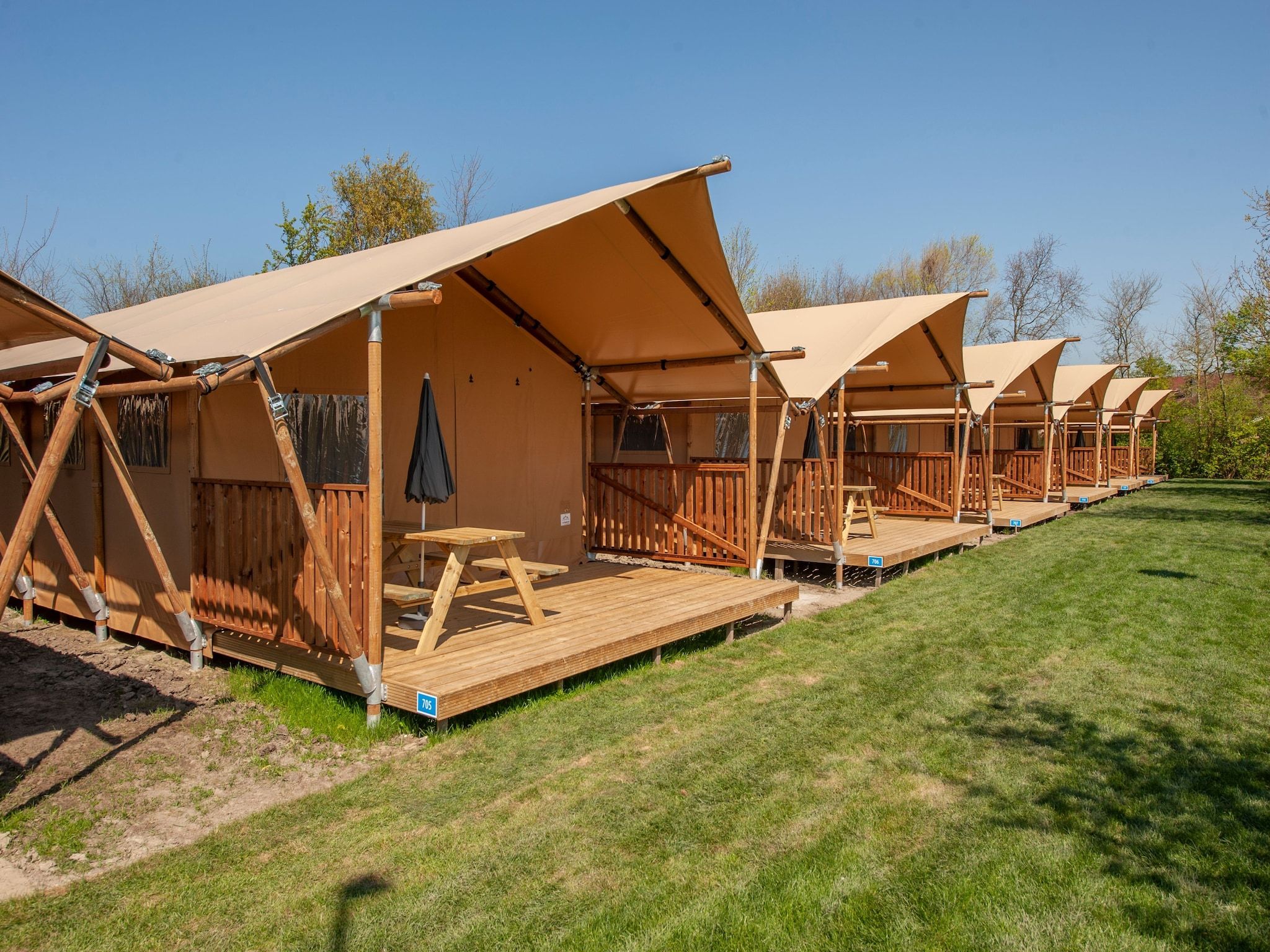 De buitenkant van Vakantiepark de Katjeskelder 22 in Oosterhout