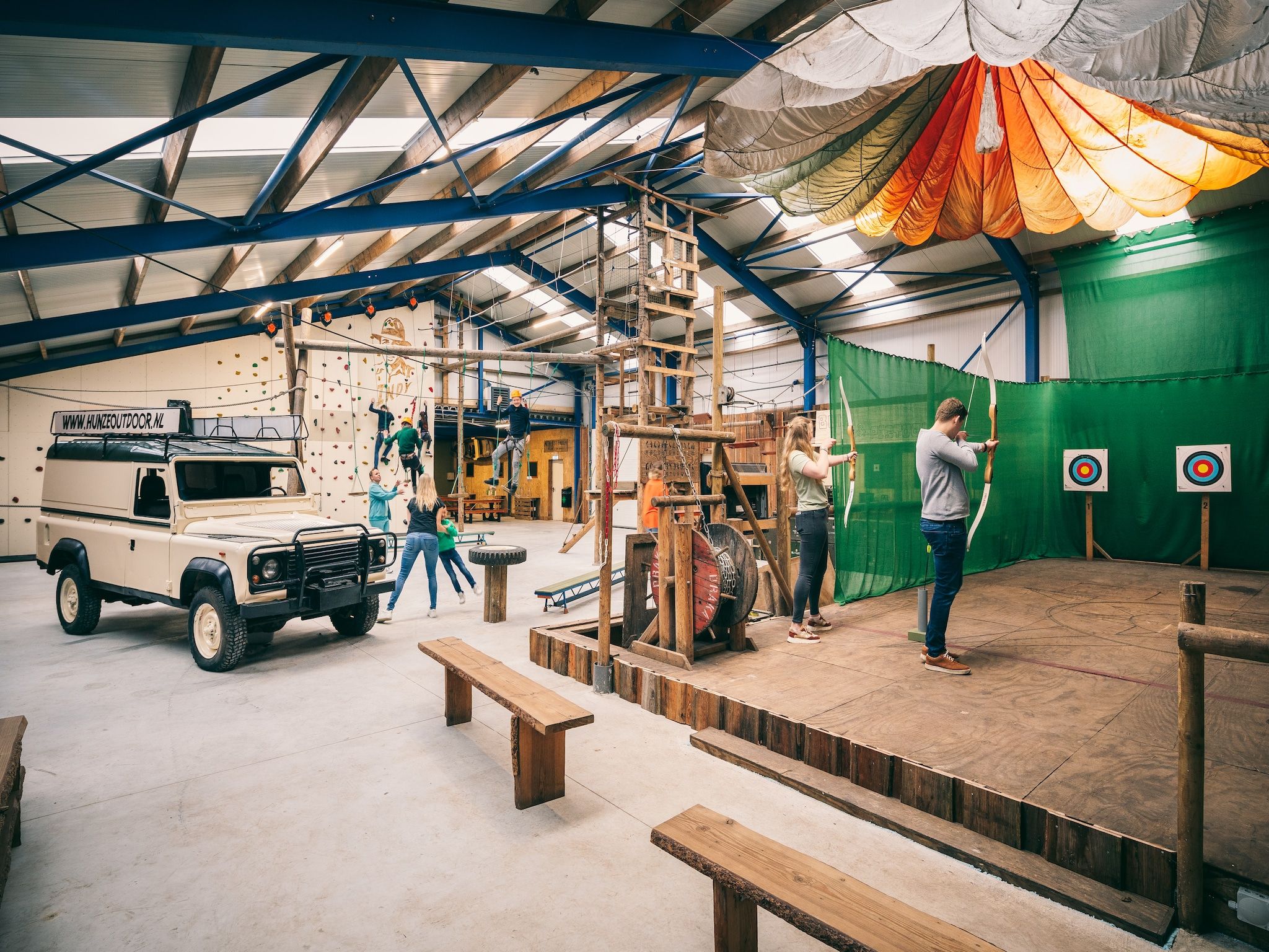 Parkfaciliteiten bij Vakantiepark Hunzedal 17 in Borger