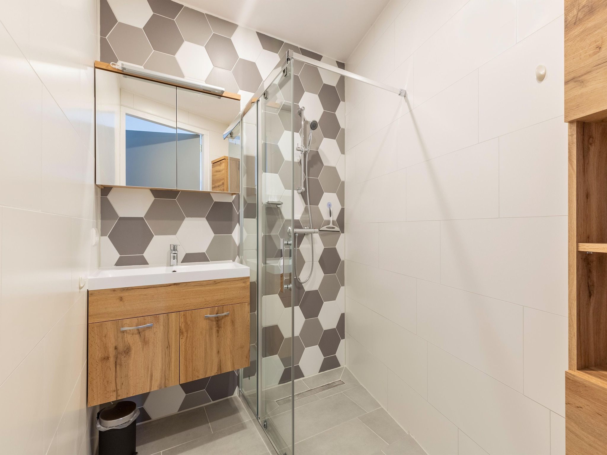 De badkamer van NR 3 in Goirle