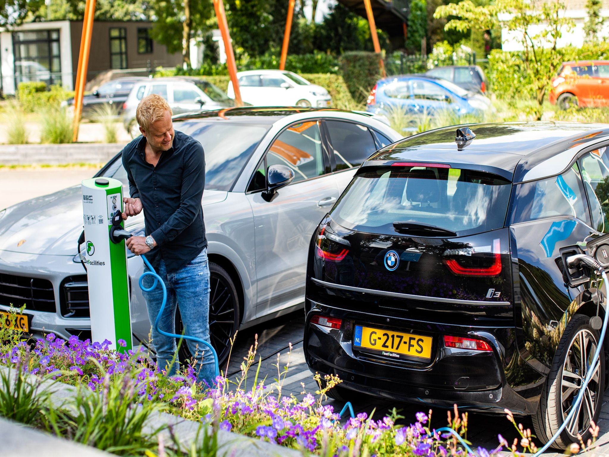Parkfaciliteiten bij Recreatiepark Rhederlaagse Meren 16 in Lathum