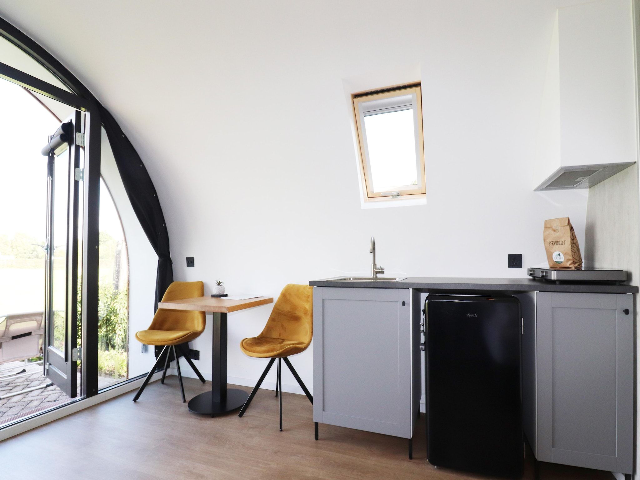 De keuken van Natuurlodge Graspieper 2p in Drenthe