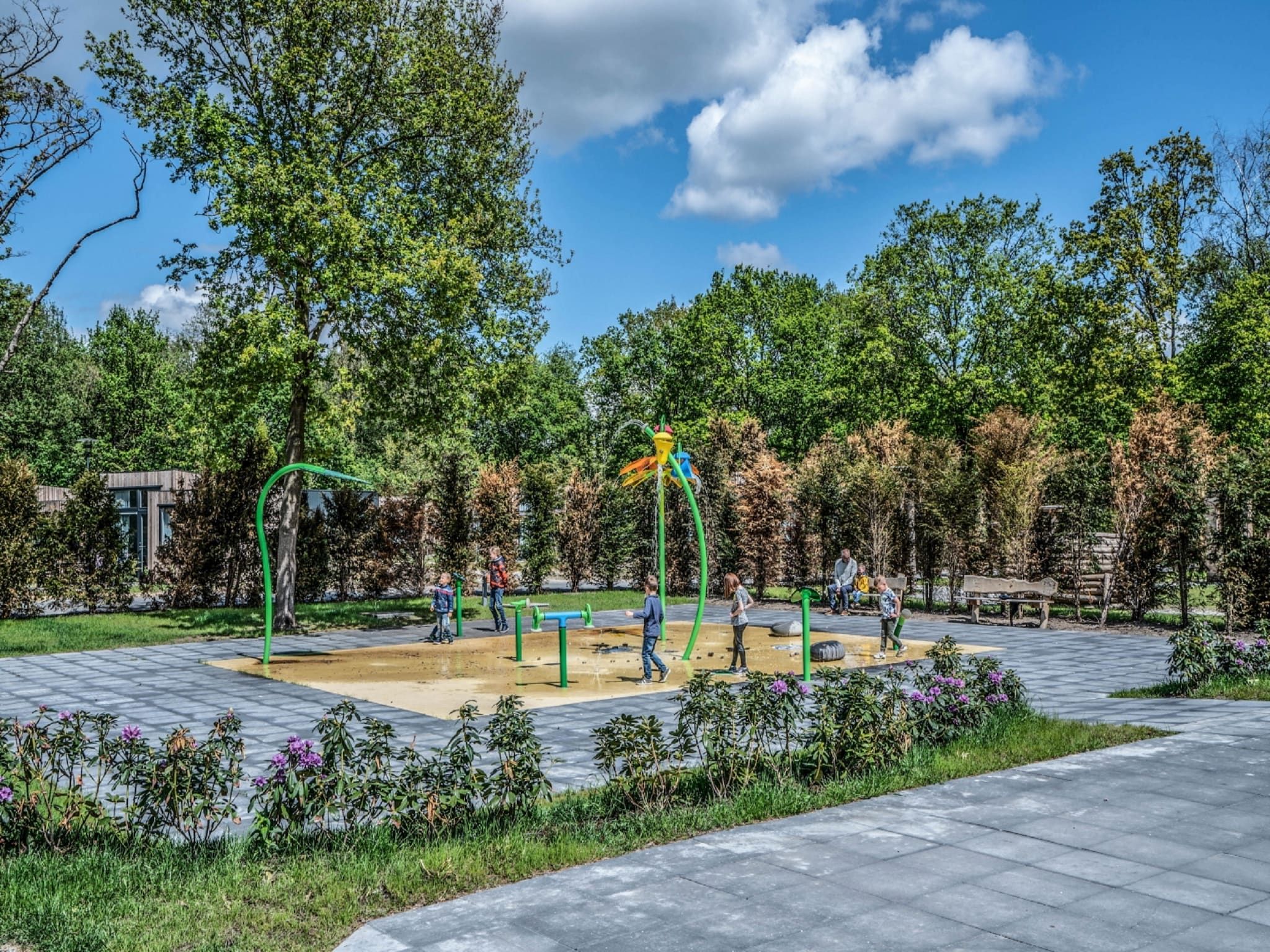 Parkfaciliteiten bij Vakantiepark Schaijk 9 in Schaijk