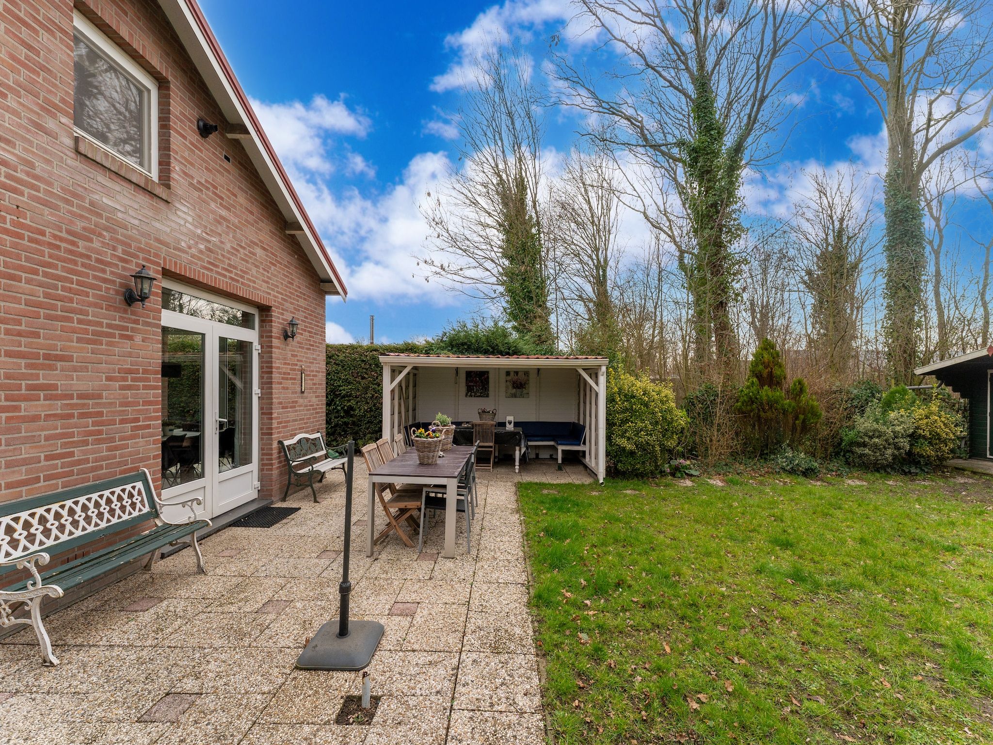 De tuin van Scheldeoord 70 in Baarland