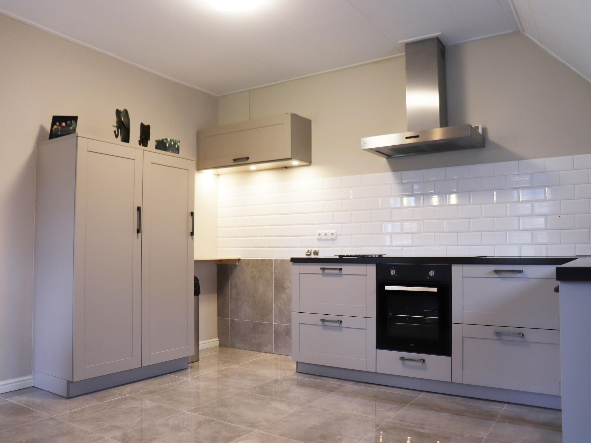 De keuken van Appartement Notenbomer in Kornhorn