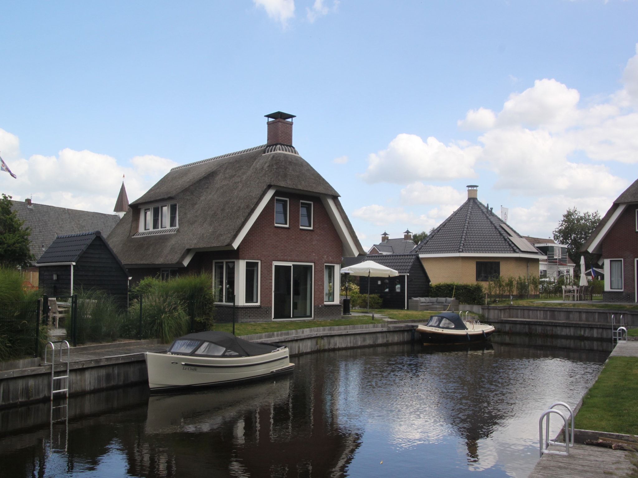 De buitenkant van Recreatiepark Idskenhuizen 3 in Idskenhuizen
