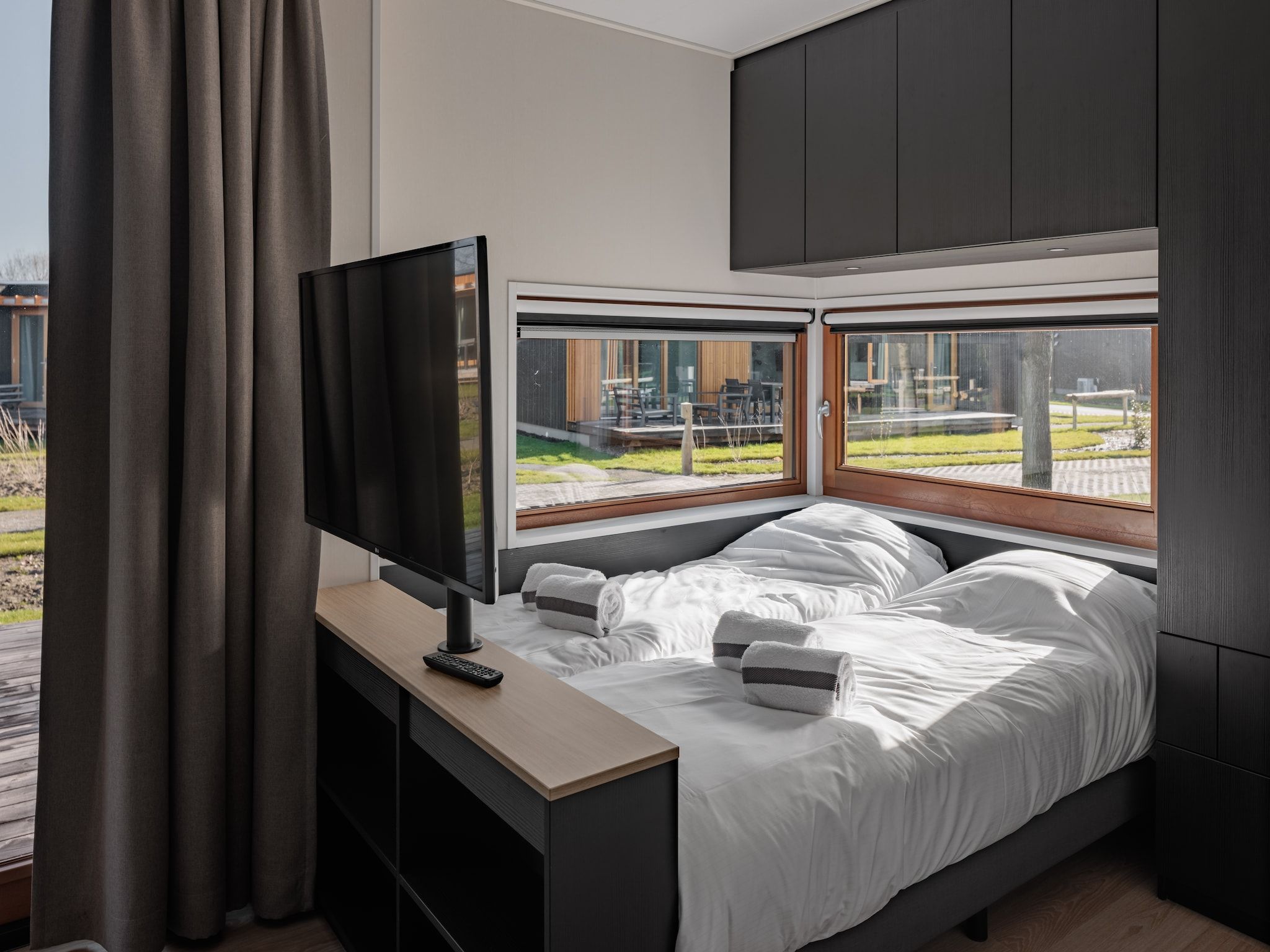 Een slaapkamer van Beach Resort Brouwersdam 1 in Scharendijke