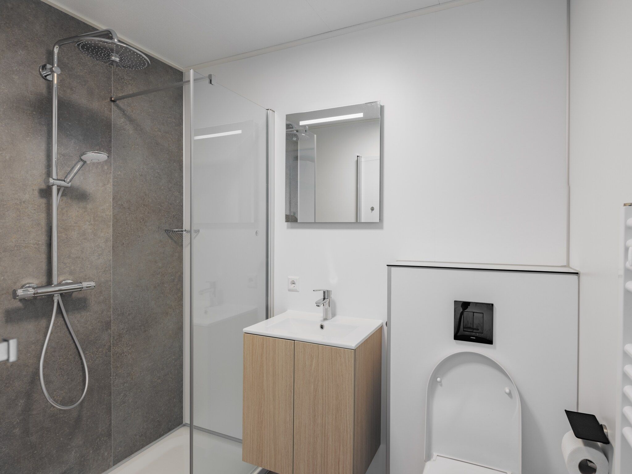 De badkamer van Beach Resort Brouwersdam 2 in Scharendijke