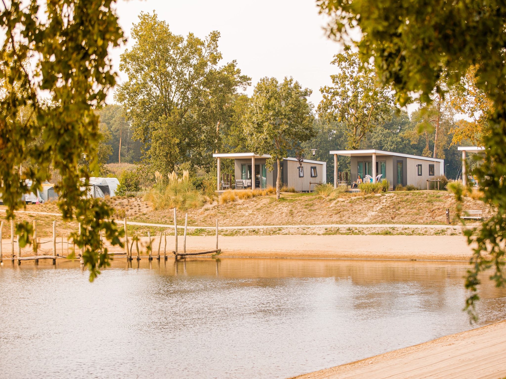 De buitenkant van Vakantiepark Leukermeer 9 in Well