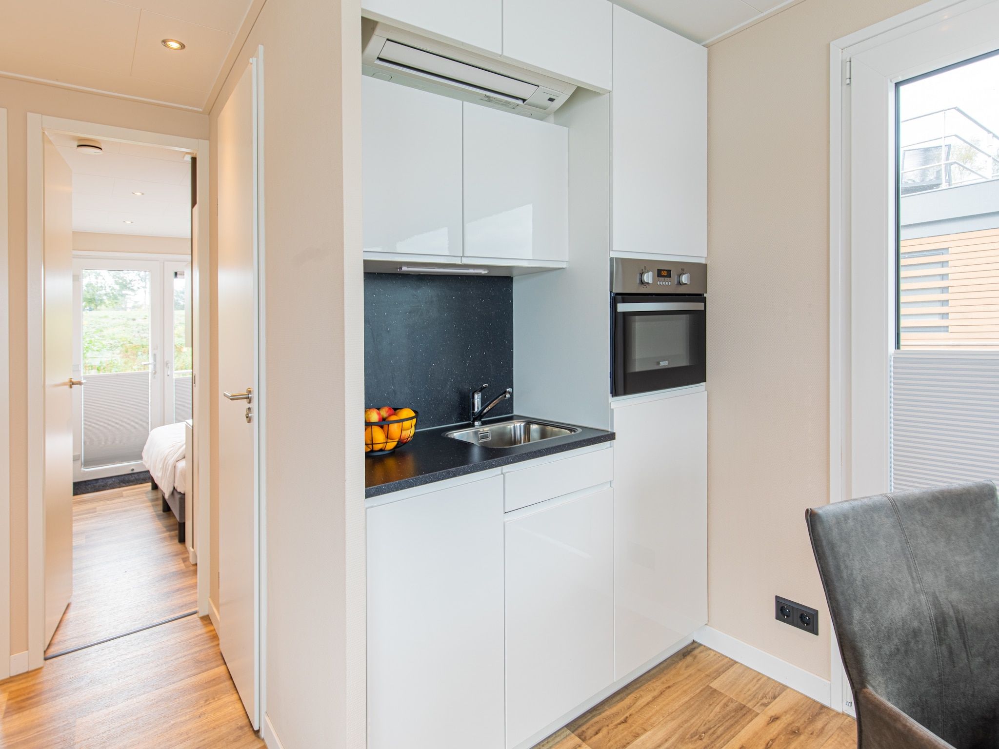 De keuken van Vakantiepark Leukermeer 9 in Well