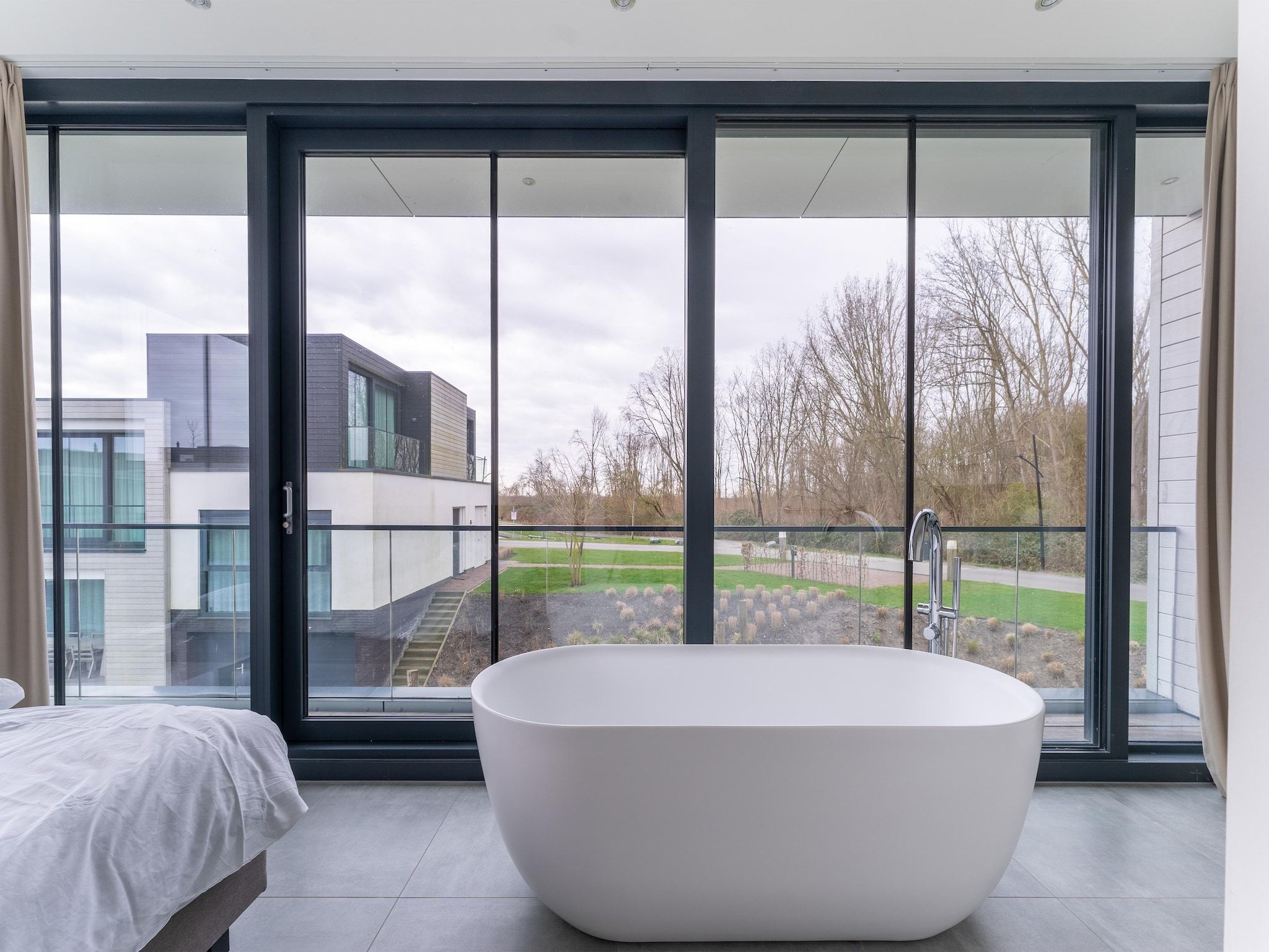 De badkamer van Harbour Village 15 in Arnemuiden