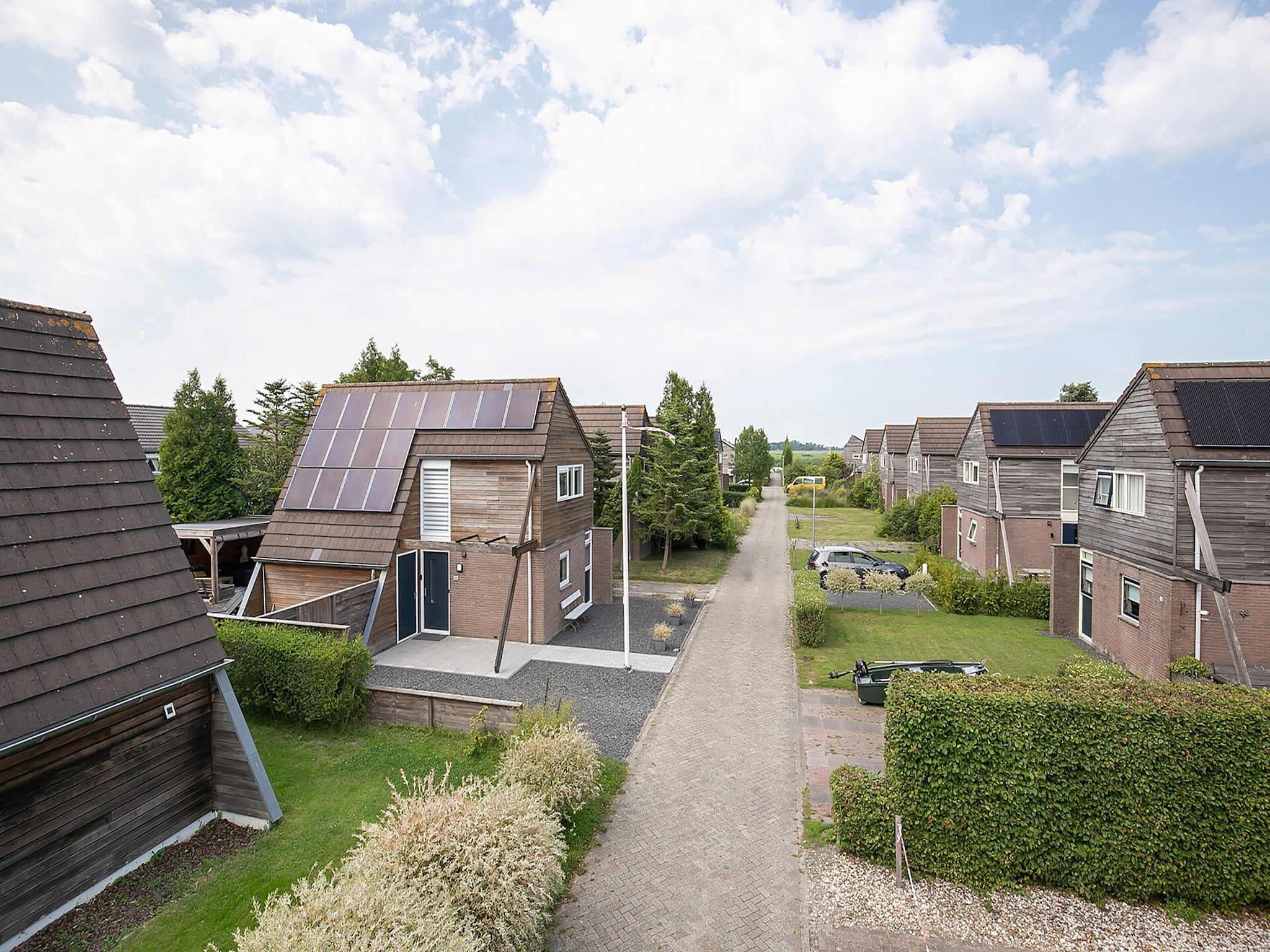De tuin van Combinatie nr 105 en 110 in Grou