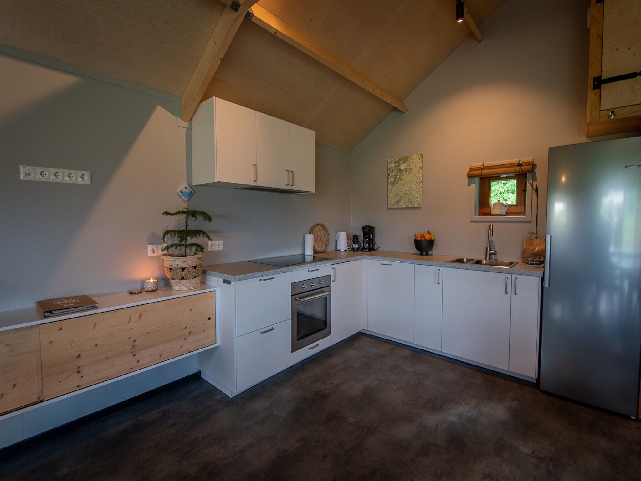 De keuken van Acker Lodges 3 in Ruinerwold
